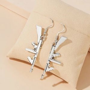 Gun Shaped Earrings🔫